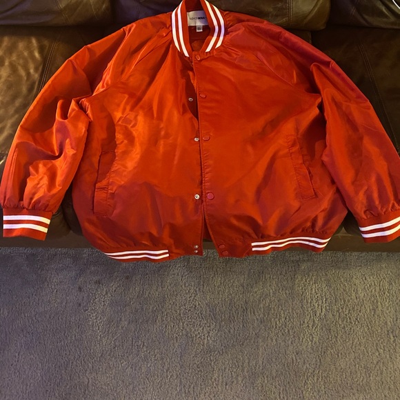 Men’s Jacket - Picture 3 of 3